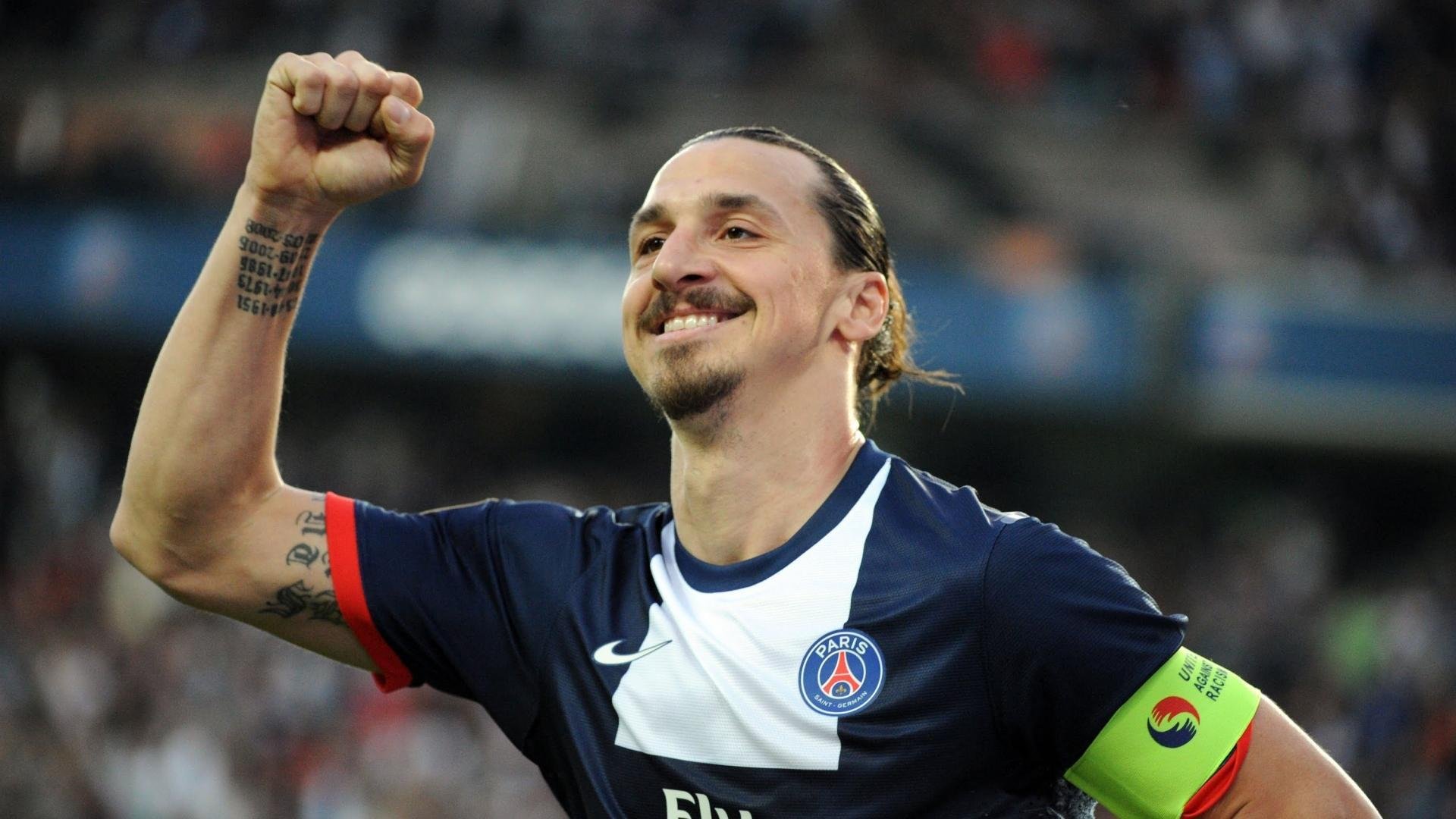 世界综合格斗PFL联赛年度总决赛 联盟首位中国冠军诞生